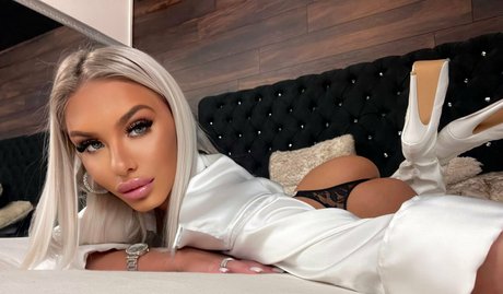 毛深い膣オンリーファンズ 無料ポルノ ギャラリー