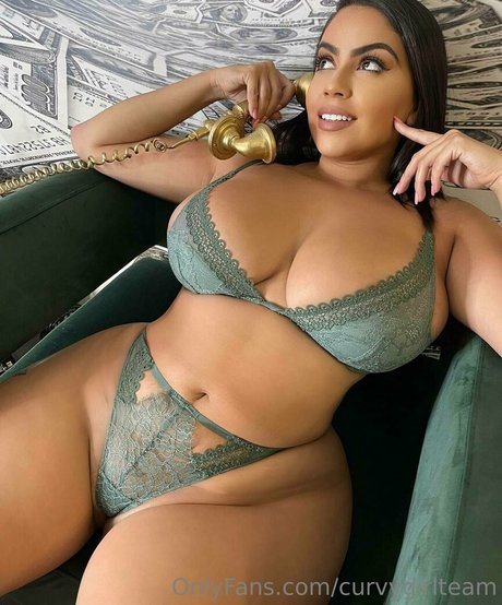 curvygirlteam 高品質モデル 写真
