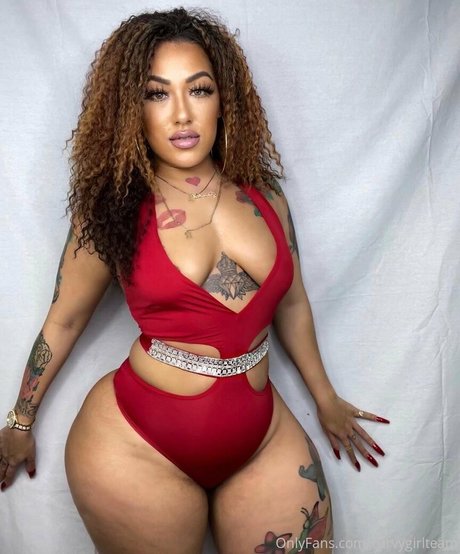 黒いお尻のオンリーファンズ 無料ポルノ 写真