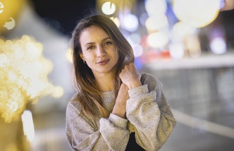 Laure Valee 裸のスター 写真