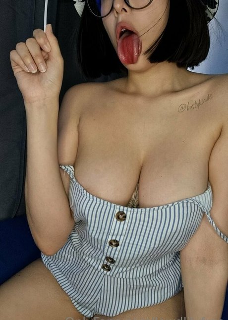 lewdlilyfree 高品質のポルノスター 画像