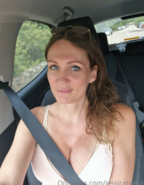 白いお尻のオンリーファンズ ホットセクシー アーカイブ