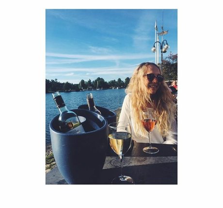 アラブの足 オンリーファンズ 美しいxxx 画像