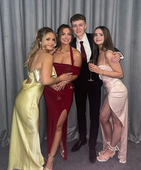 Rosie Bentham ポルノスター 写真