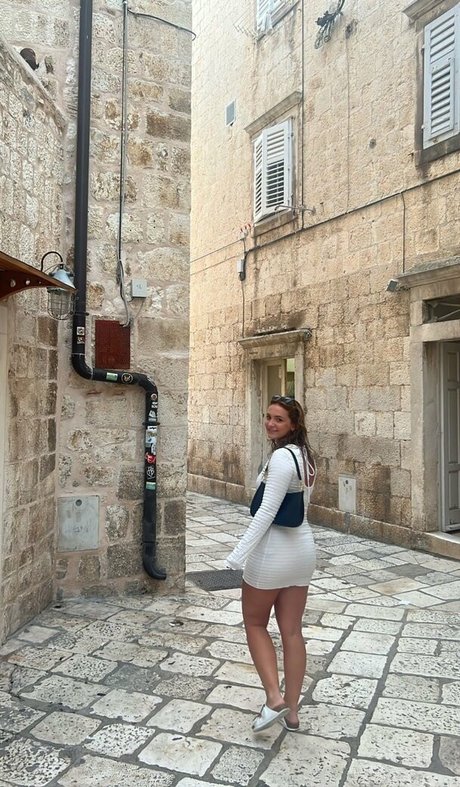 Rosie Bentham ポルノスター トップ アーカイブ