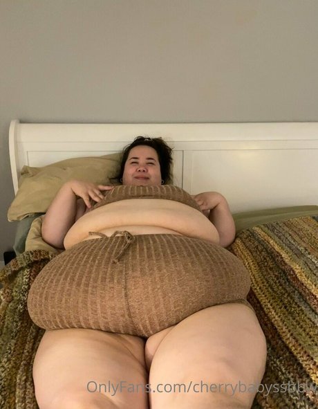 swampgirlssbbw ヌード女優 写真