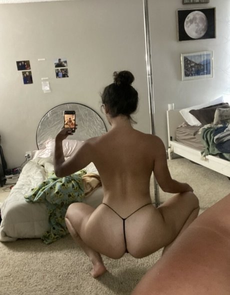 巨根アナルオンリーファンズ 無料xxx 写真