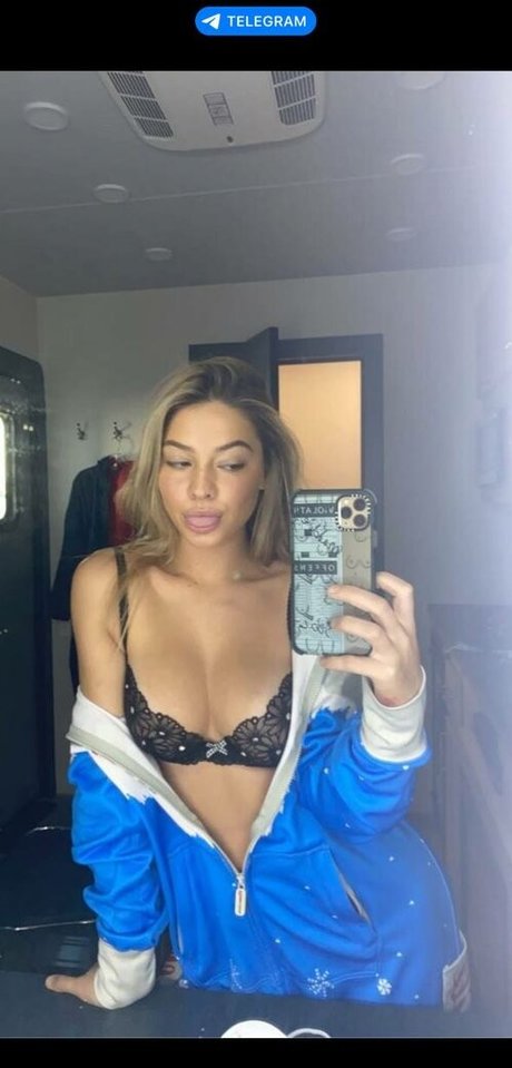 Madelyn Cline セクシーなスター 画像