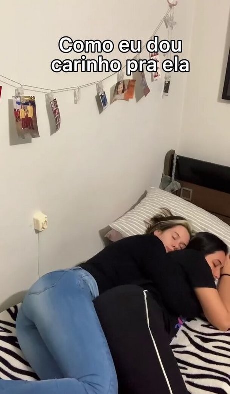 Julia K Barni 素敵なポルノスター ギャラリー