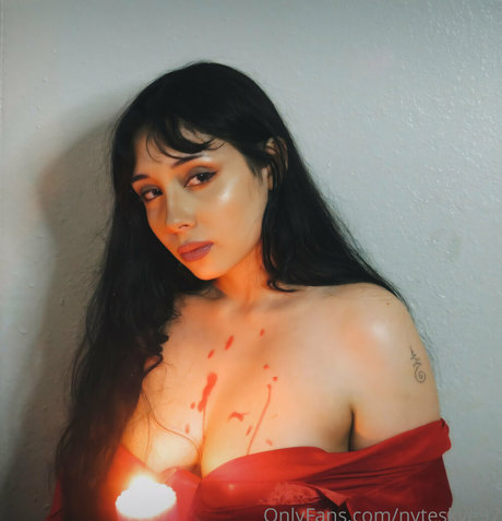 vixyn97 トップモデル アーカイブ