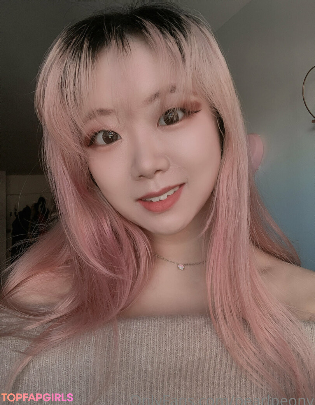 ブラジルの熟女オンリーファンズ ホットポルノ 写真