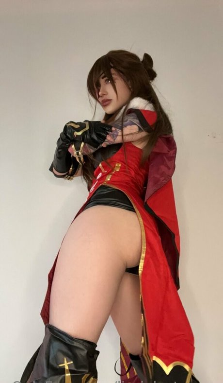 Lizzie Le Strange ヌードモデル 写真