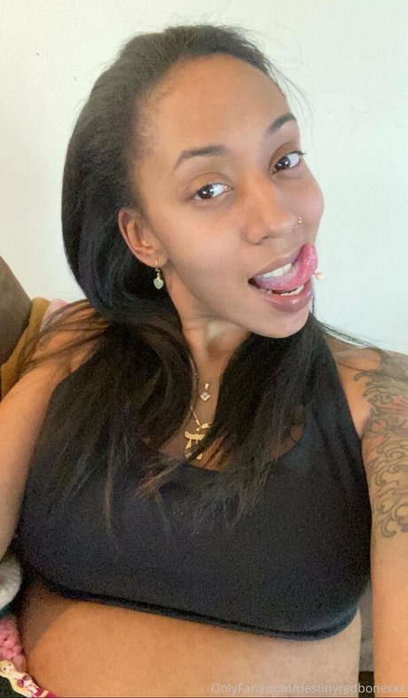destinyredbonexxx セクシーなスター 画像