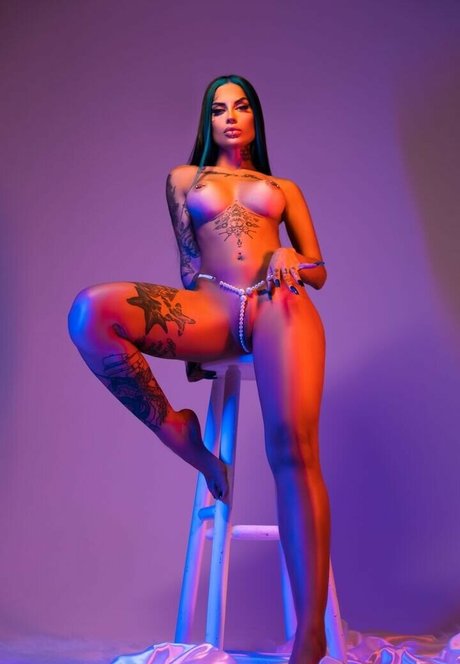 Tati Zaqui エロティックなスター 画像