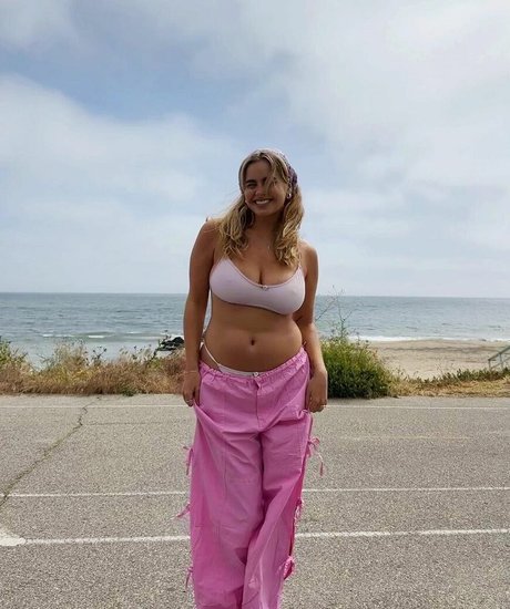 Courtnee Crews ポルノスター トップ 画像