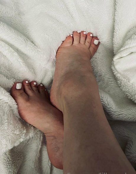 asmr 足 オンリーファンズ 無料セックス 画像