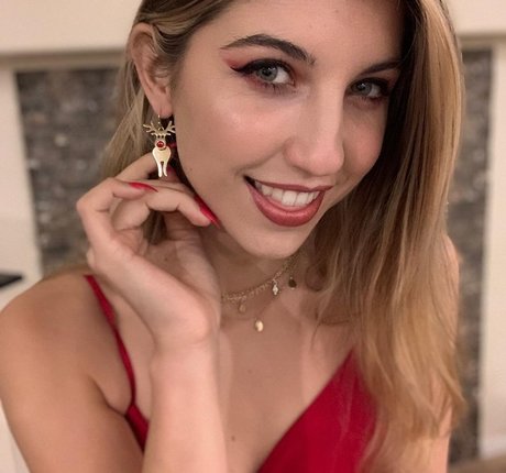 FrivolousFox ASMR 美しいスター 画像