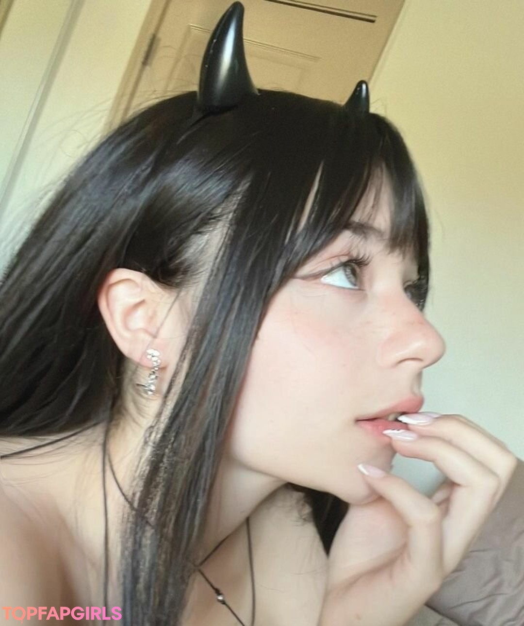 BDSM奴隷オンリーファンズ 美しいxxx 画像