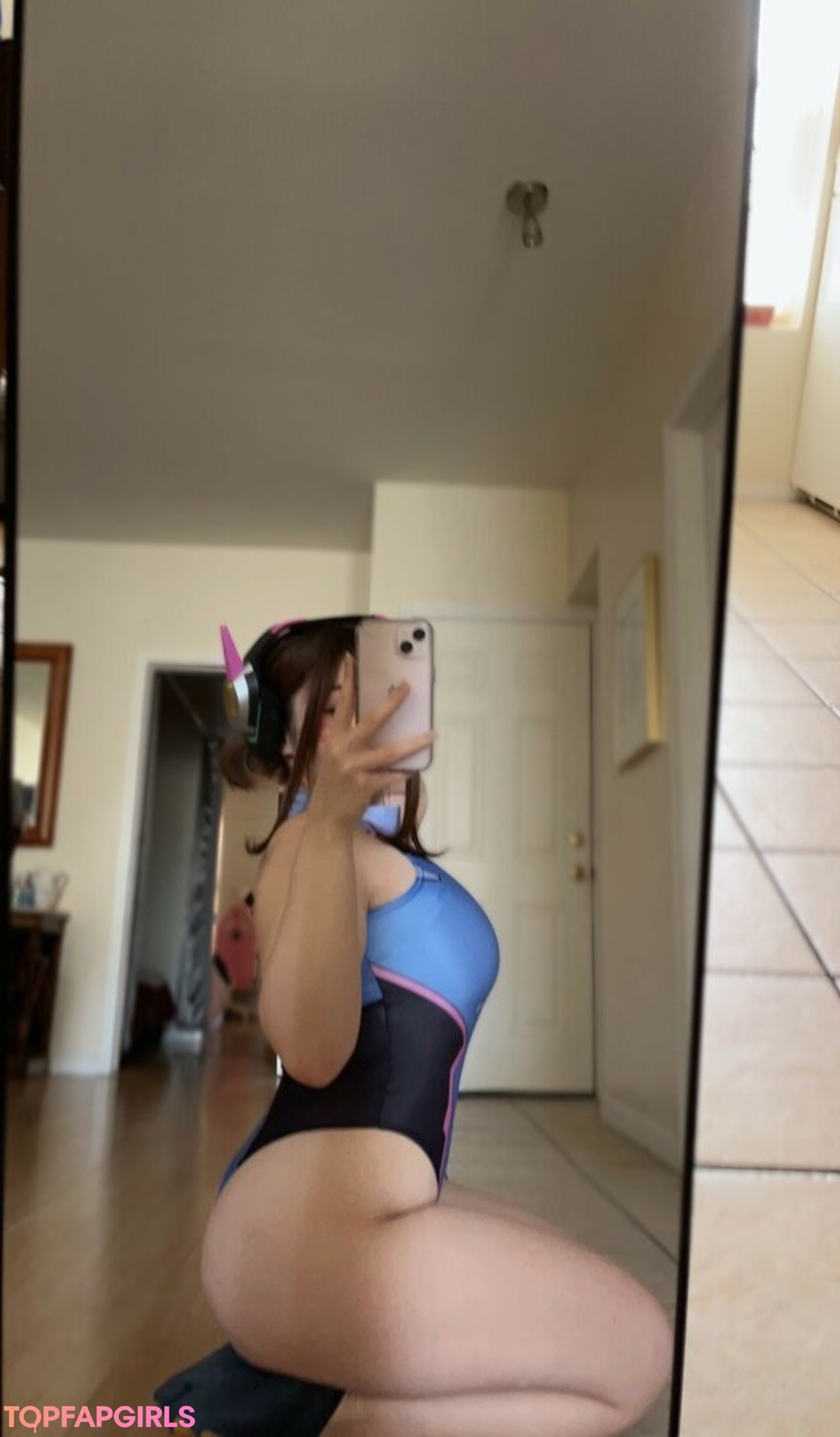 ヌーディストオンリーファンズ 無料xxx 写真