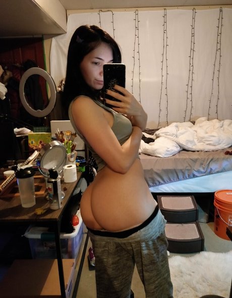 黒檀の足 オンリーファンズ ホットセックス 写真
