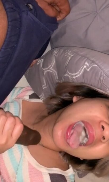 熟女中出しオンリーファンズ 無料ポルノ 写真