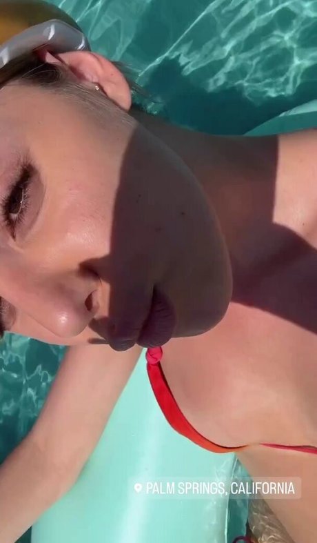 Alissa Violet ホットスター 画像