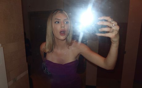 Alissa Violet かわいいスター アーカイブ