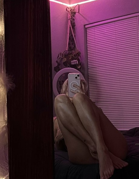 budweiserbreath ヌードモデル 写真