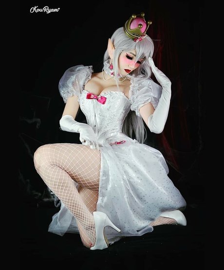 BBWオンリーファン セクシー裸 写真