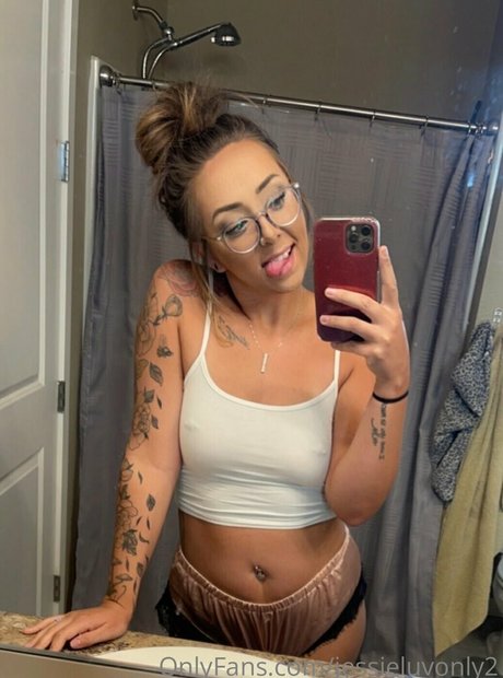 jessieluvonly2 裸の女優 画像