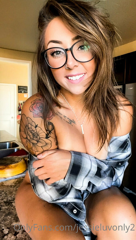 jessieluvonly2 限定モデル 写真