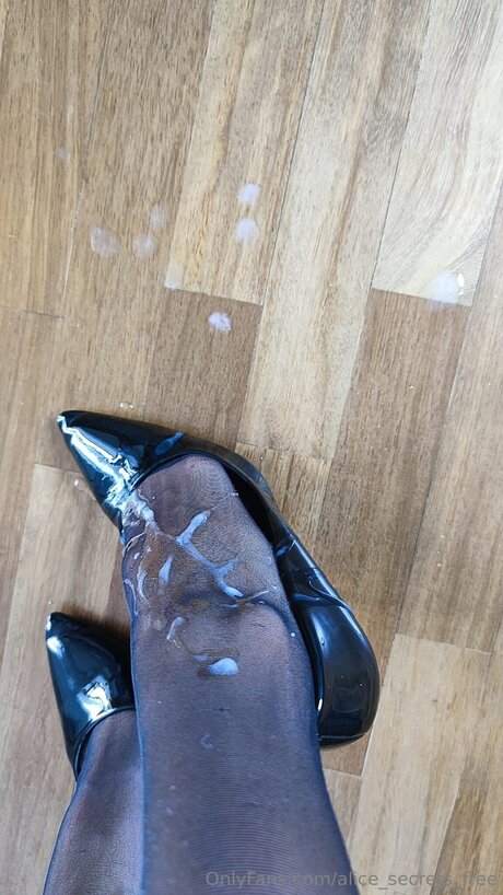 女神オンリーファン 美しいポルノ 画像