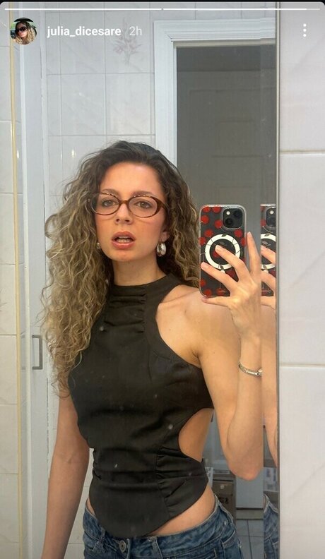 Julia Dicesare トップ女優 写真