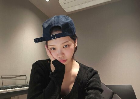 ワークアウトガールズオンリーファンズ 無料セックス 写真