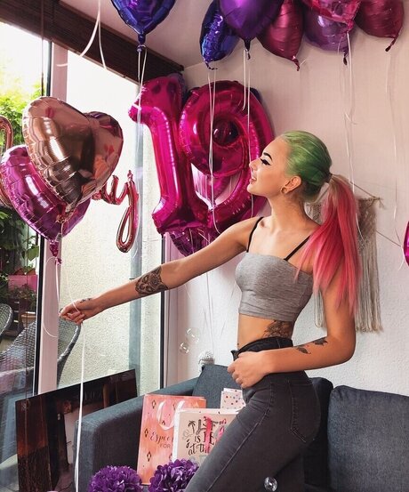 Celine Ritzke アダルトモデル 写真