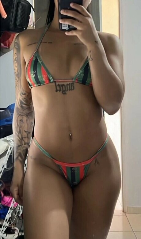 Kleisla 美しいポルノスター 写真