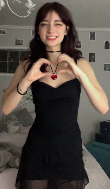 BBW 教師 オンリーファンズ ヌード アーカイブ