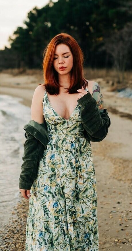 Nadja Marina かわいいモデル 画像