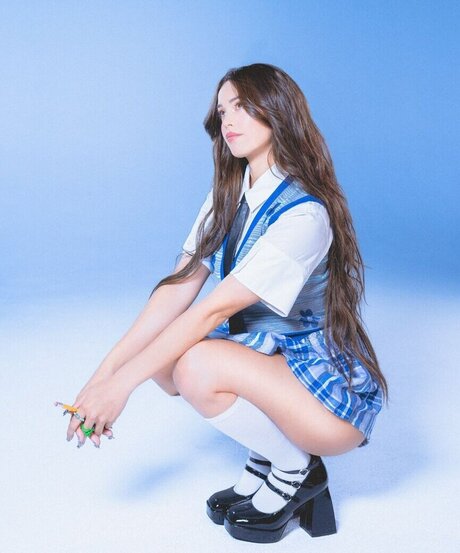 シャイなオンリーファンズ セクシー裸 写真