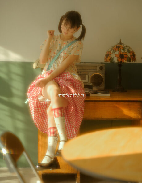 LynnLi7698 セクシーモデル 画像