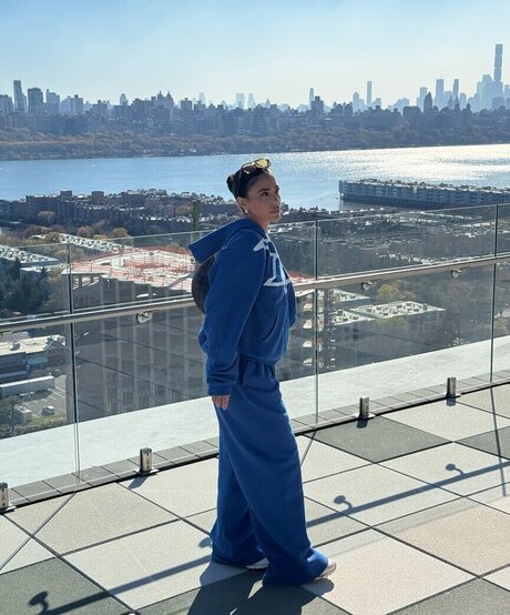 baddiejuu 素敵なポルノスター アーカイブ