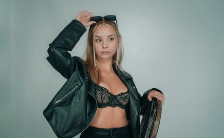 kamilalenajanicka 美しいスター 画像