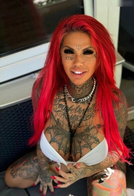 POVティーンオンリーファンズ ヌード 写真