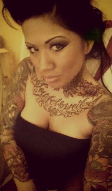 陸軍の熟女オンリーファンズ トップ 写真