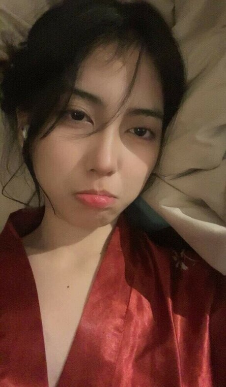 risaatjan セクシーモデル 写真