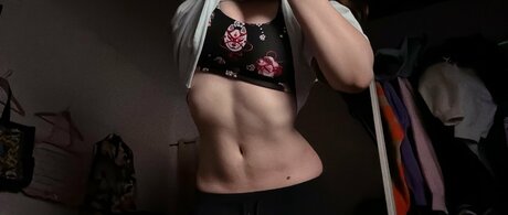 TheAwakened ポルノスター ヌード 画像