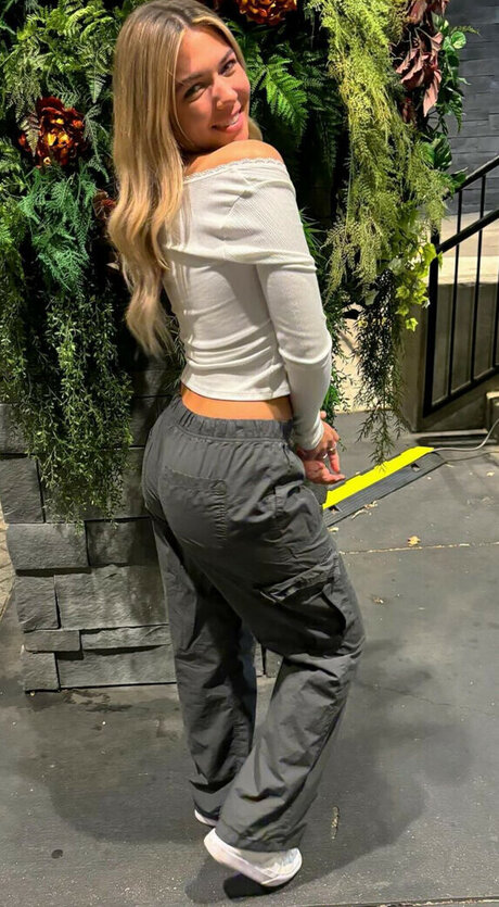 cierrabrickley 可愛い女優 ギャラリー