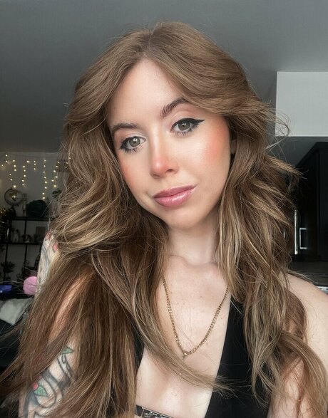 ダーティトークJOI オンリーファンズ セクシー 写真