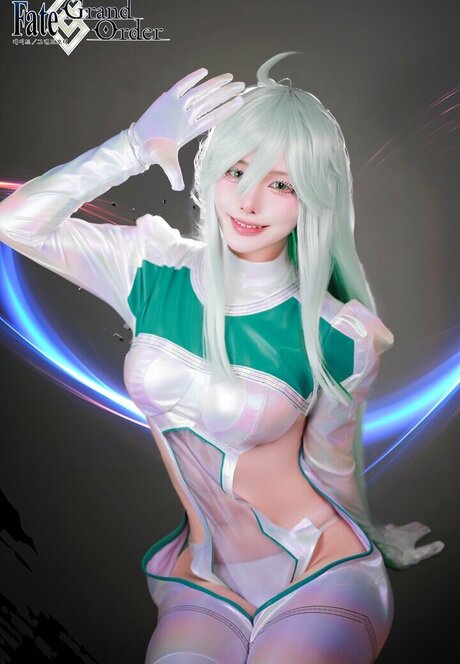 riri thisway モデル 画像