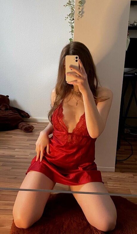 secretmikayla かわいいモデル 写真